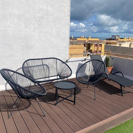 Apartamento A 100 Metros De La Playa Con Grande Terraza Y Vistas Al Mar Daimus Esterno foto