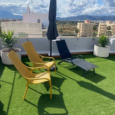 Apartamento A 100 Metros De La Playa Con Grande Terraza Y Vistas Al Mar Daimus Esterno foto